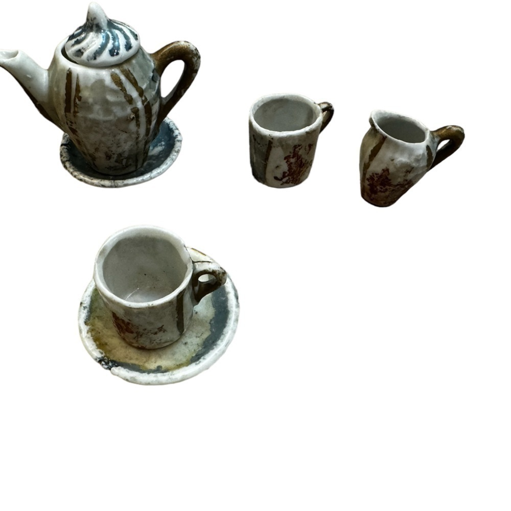 VINTAGE child’s tea set miniature collectible blue gold white decorative 5 piece